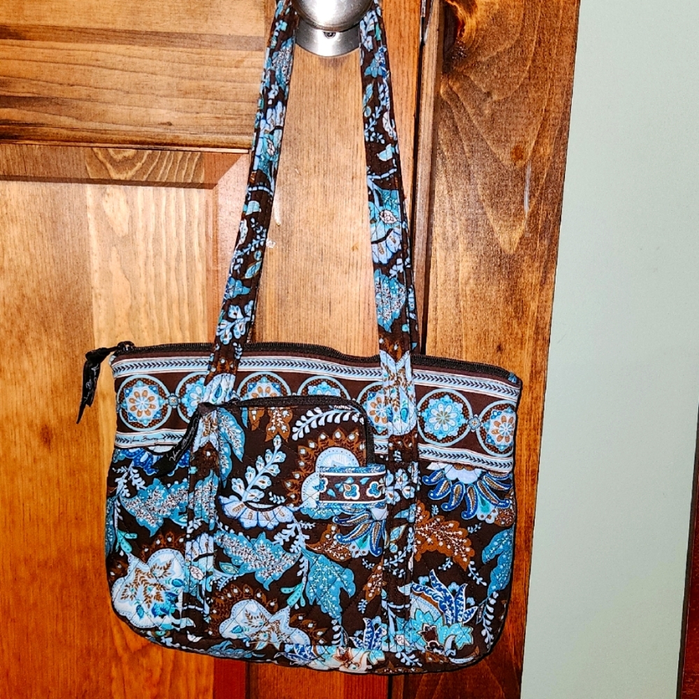 Vera Bradley Casual Floral Shoulder Bag in Blue and Brown With Matching Wallet